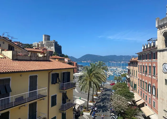 Bussola In Holidays - Lerici